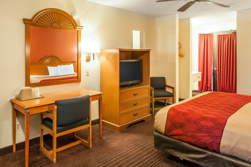 Econo Lodge West - Coors Blvd Albuquerque Ngoại thất bức ảnh