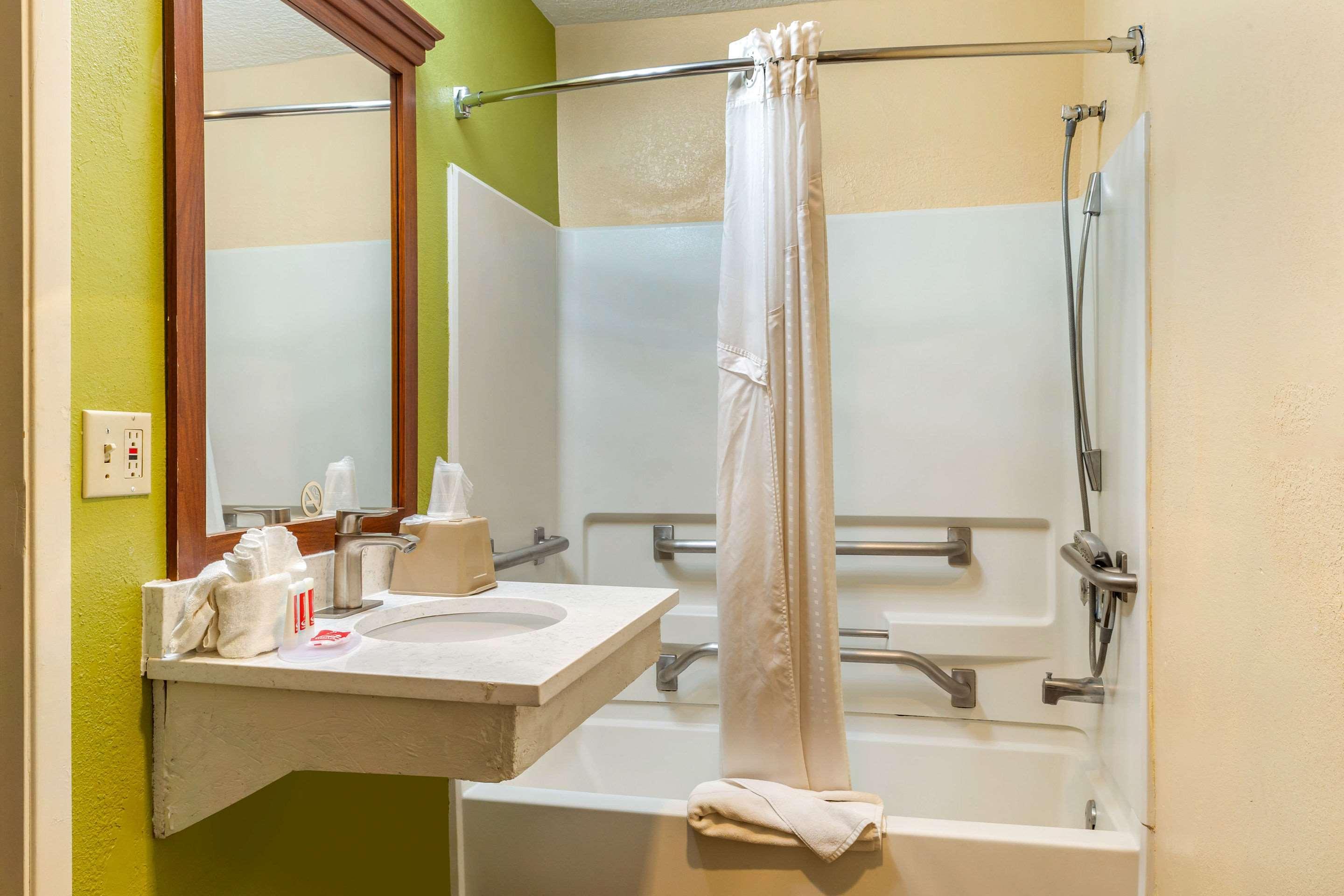 Econo Lodge West - Coors Blvd Albuquerque Ngoại thất bức ảnh