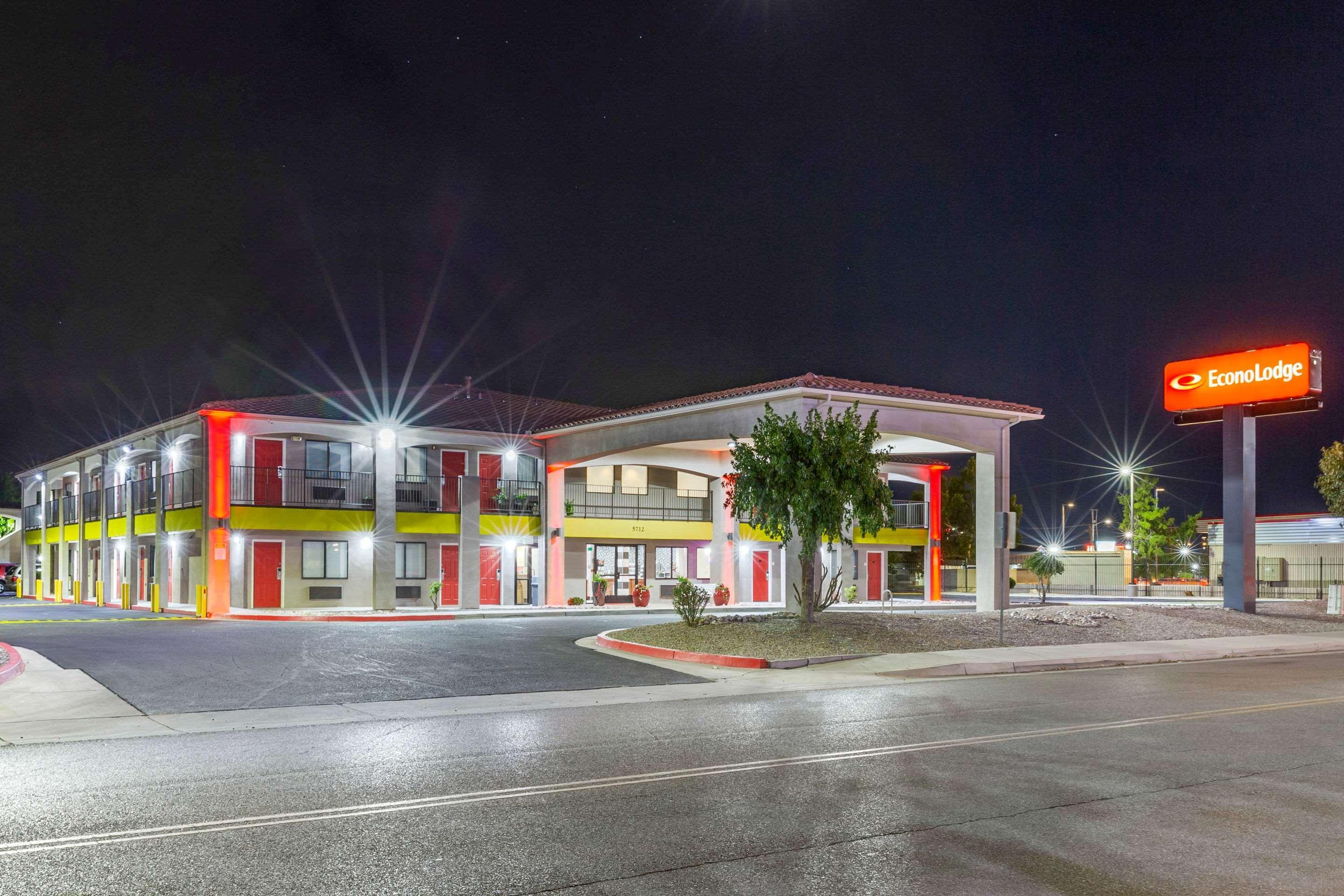 Econo Lodge West - Coors Blvd Albuquerque Ngoại thất bức ảnh